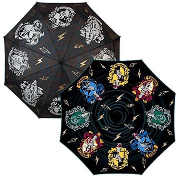 Harry Potter Hogwarts Color Changing Umbrella - Picture 1 of 4
